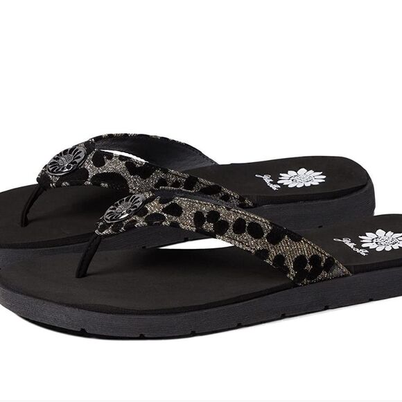 Yellow box Felcia sandals  - Picture 1 of 2